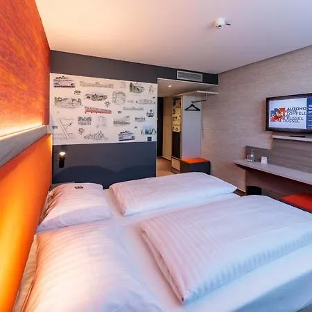 Hotell Am Ruessel 3*