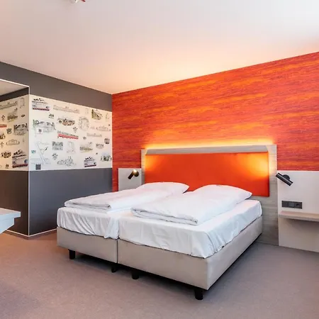 Hotell Am Ruessel Lohfelden